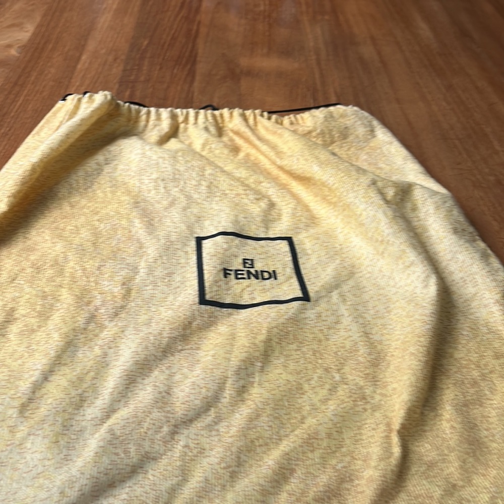 FENDI LEATHER HOBO BAG - Picture 10 of 10
